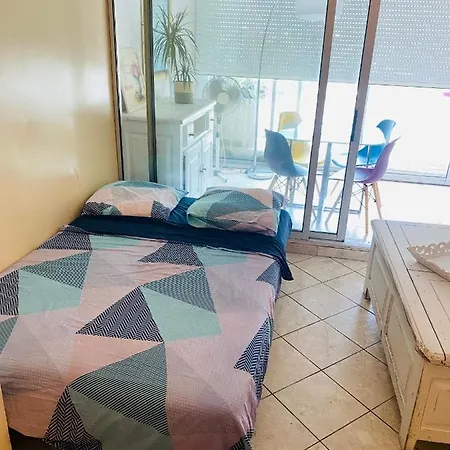 Logement Entier- Idealement Situe Apartment *